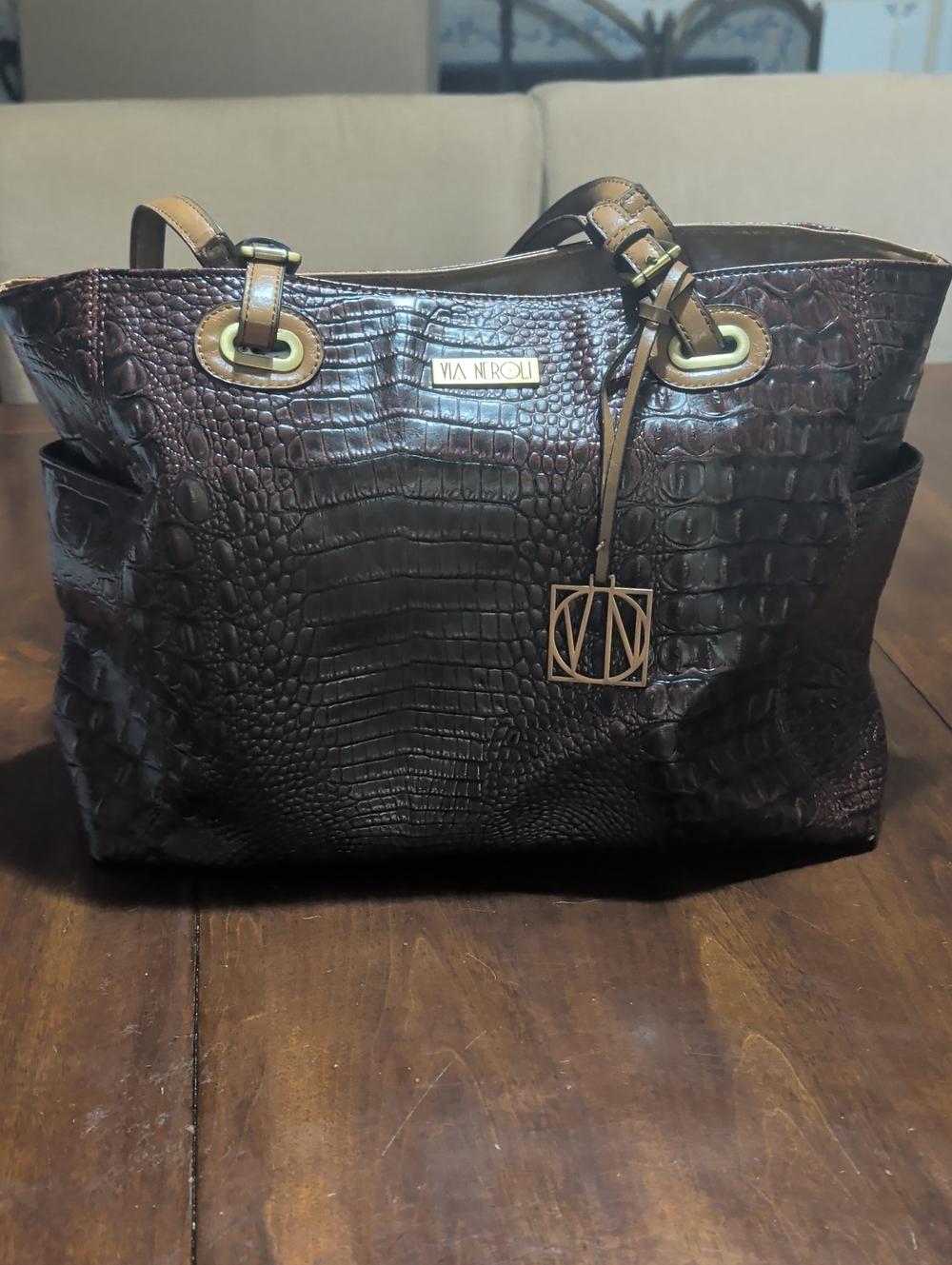 Statement Bag Alert 🐊Via Neroli Crocodile Embossed Tote Bag